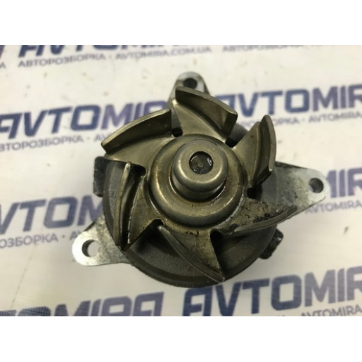 Водяная помпа Volvo V50 1.8 16V 2004-2010 31319266